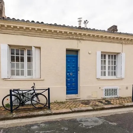 Furnished Near Palais De La Justice With 2 Bedrooms & A Garden * Bordeaux